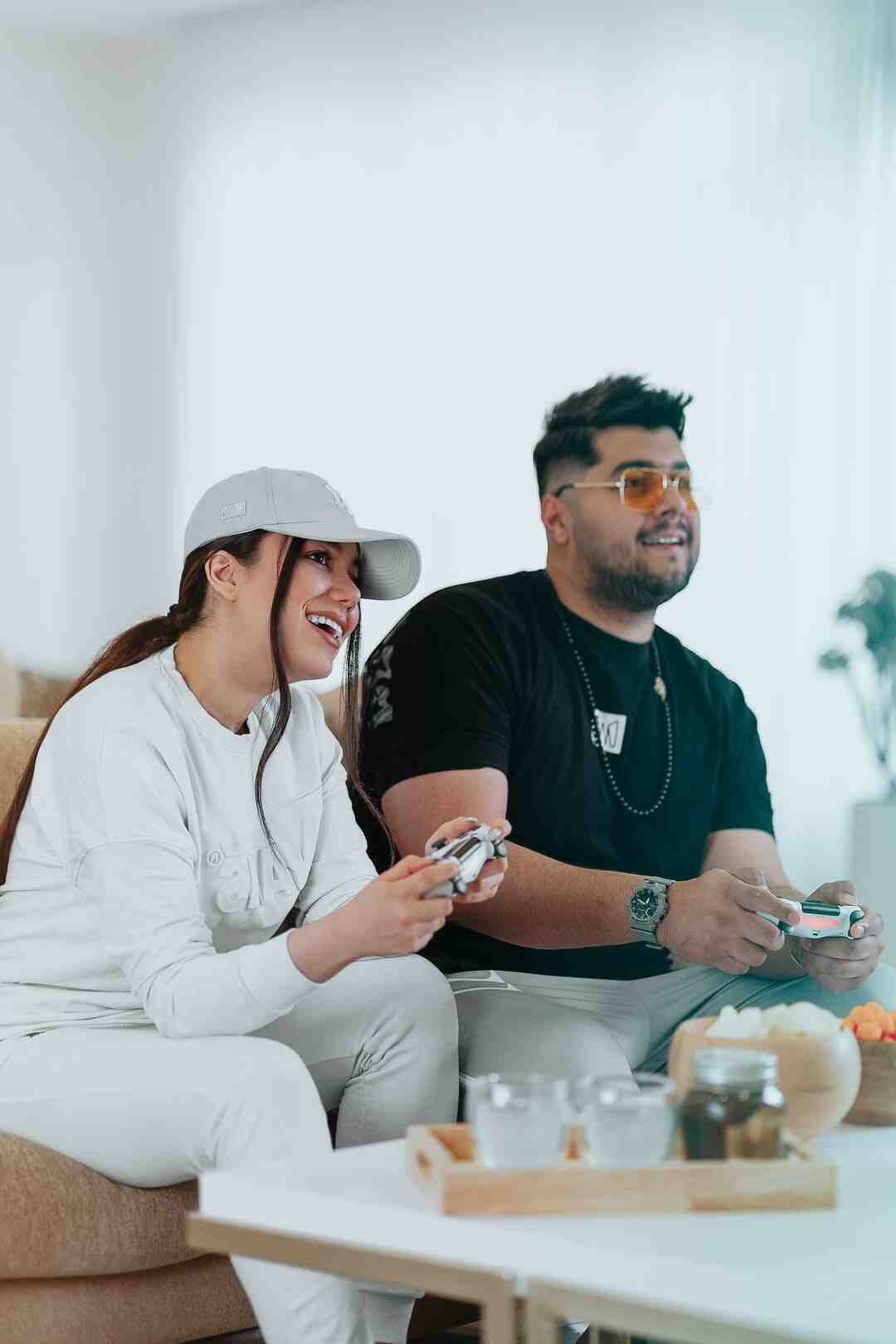 Quel jeux est inclu gratuitement avec la PS5 ?