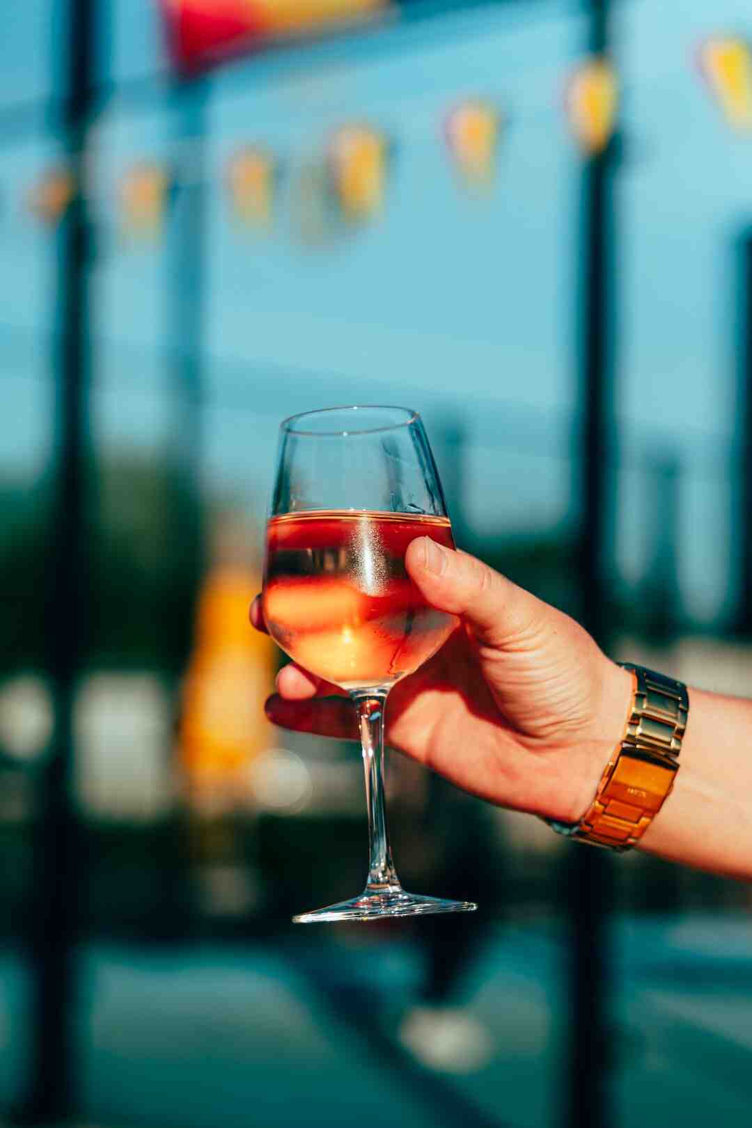 Comment Écrit-on voir plus ?