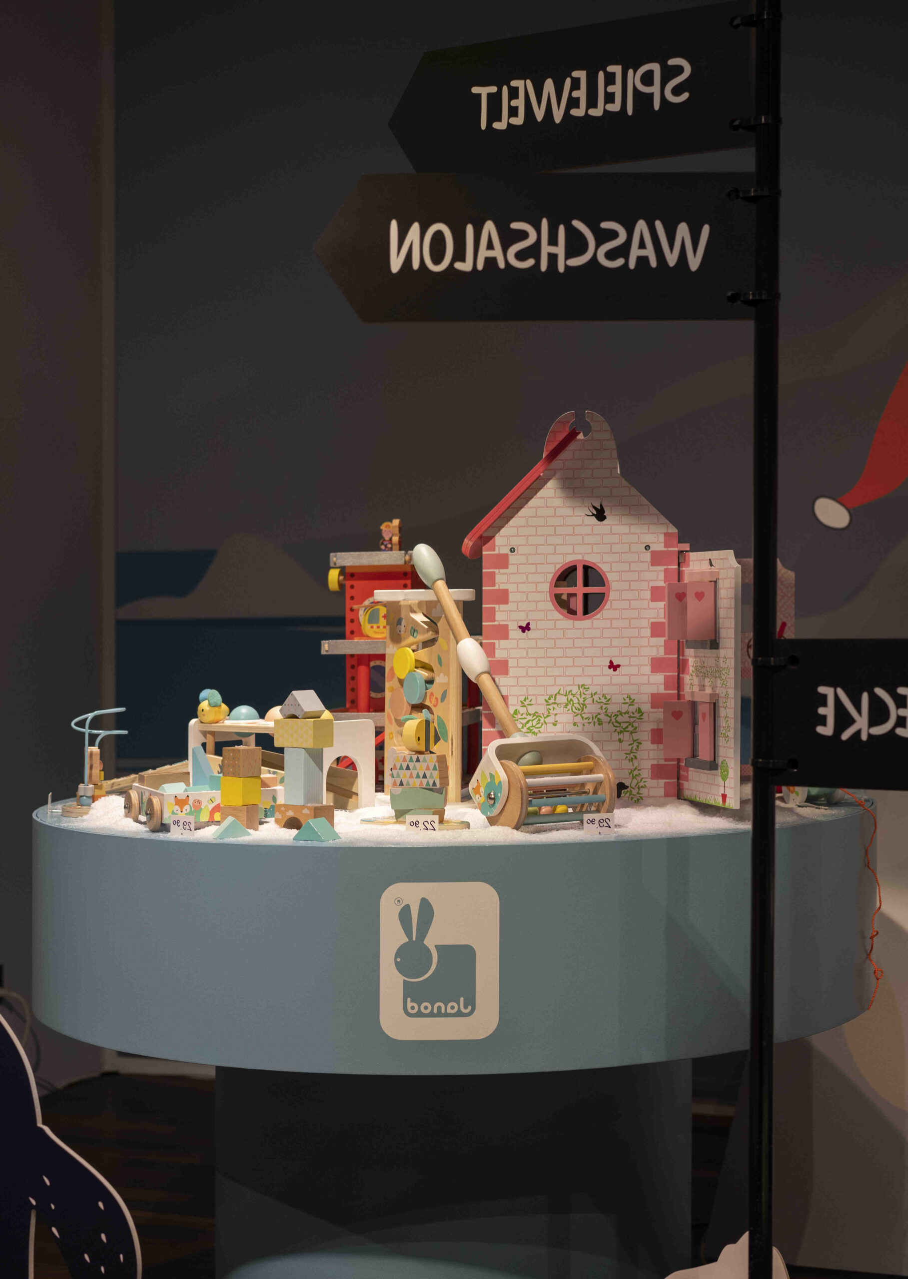 Comment faire une roue de brouette en bois ?